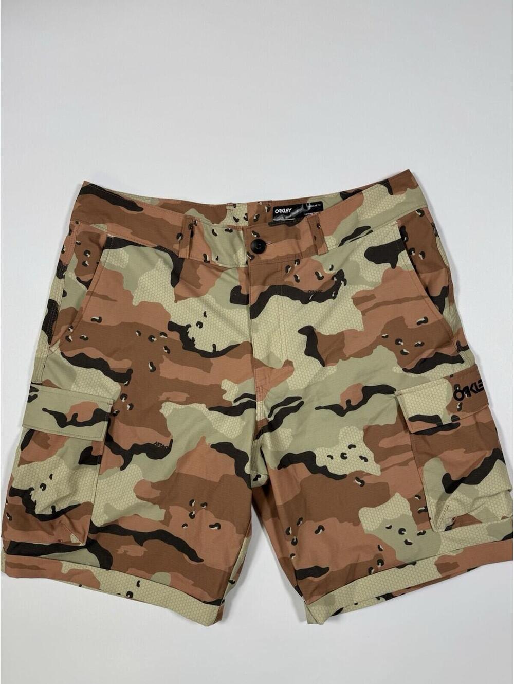 Oakley B1B Hybrid Cargo Shorts Desert Brown Camo Ripstop Size 32 Outdoor